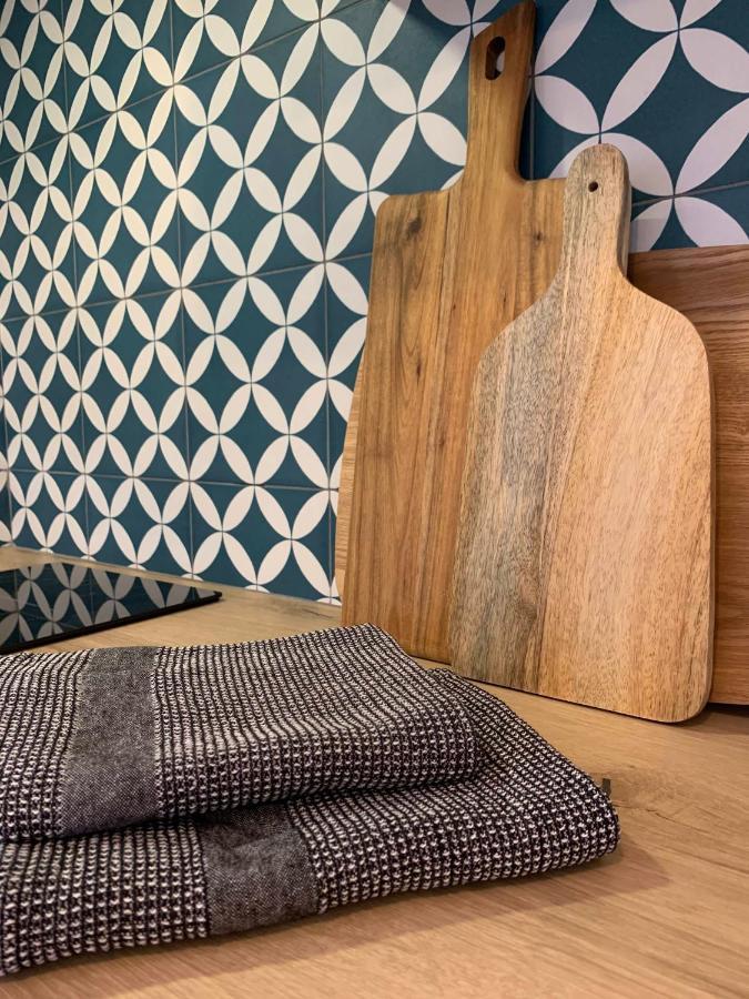 キュキュロン Le Cabanon De Livia Avec Piscine Priveeヴィラ エクステリア 写真